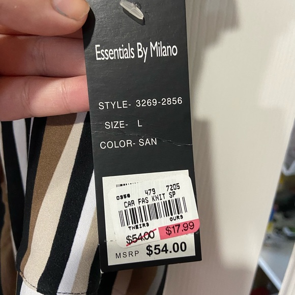 3/4 Sleeve Button Up Blouse - Picture 4 of 5